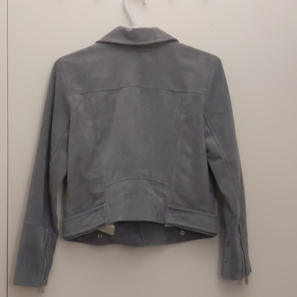 Women's jacket - Picture 3 of 3